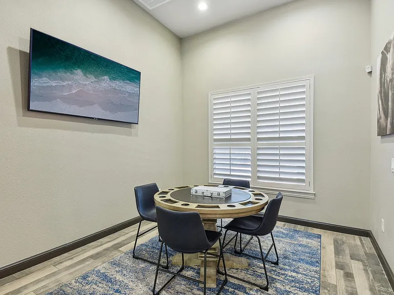 Sonterra Apartment Homes — Photo 23