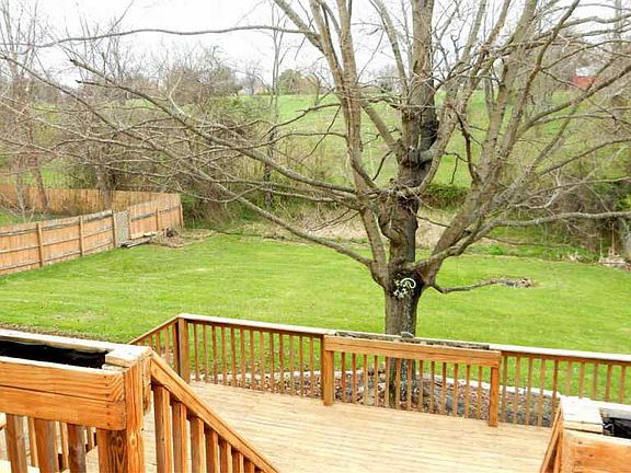2nd image of 10090 Indian Hill Dr