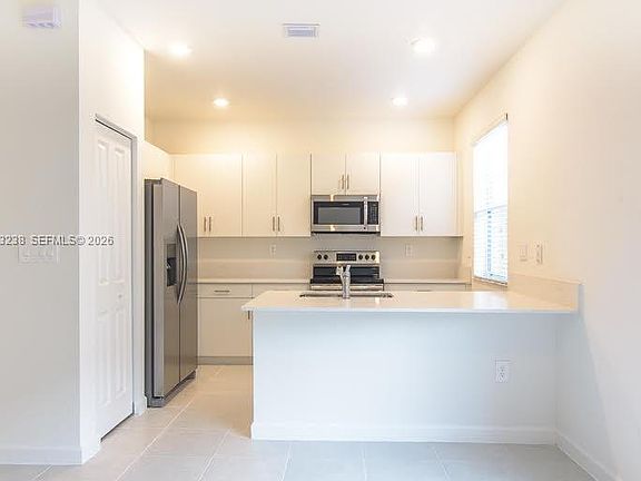 5th image of 2683 SE 11th St #2683