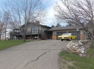 2703 14th Ave SE, Mandan, ND 58554