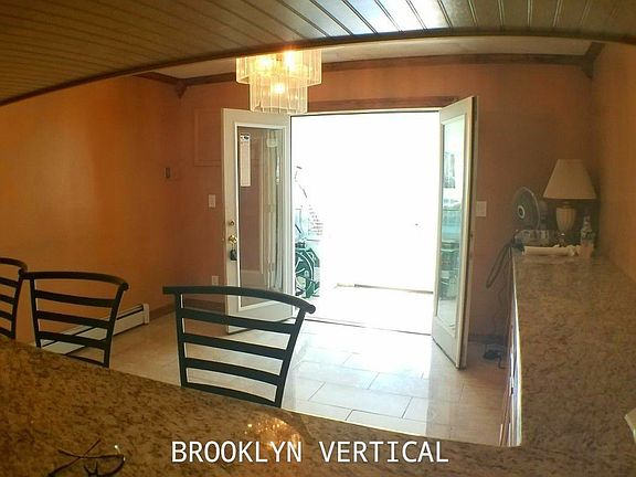 2nd image of 2870 W 25th St