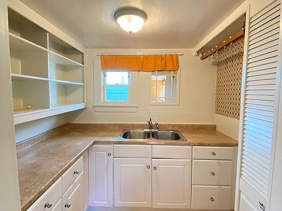 5th image of 719 B St APT 4