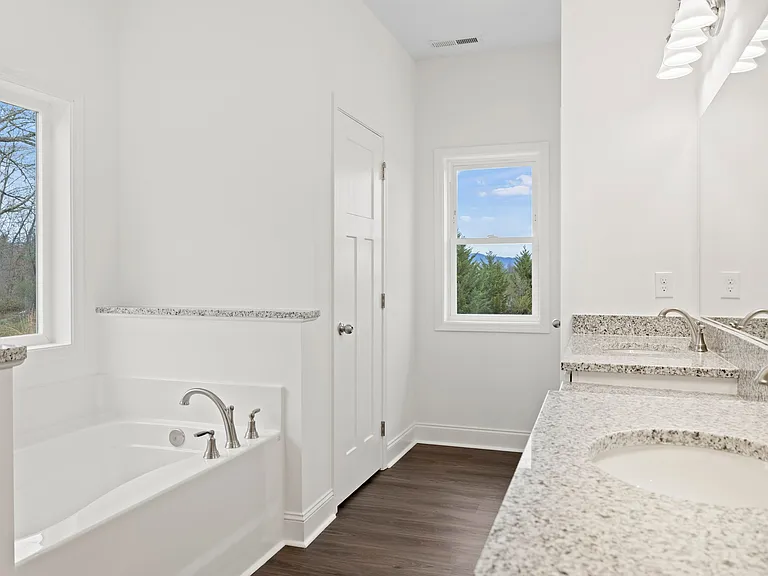 77 Horizon Way — Photo 32