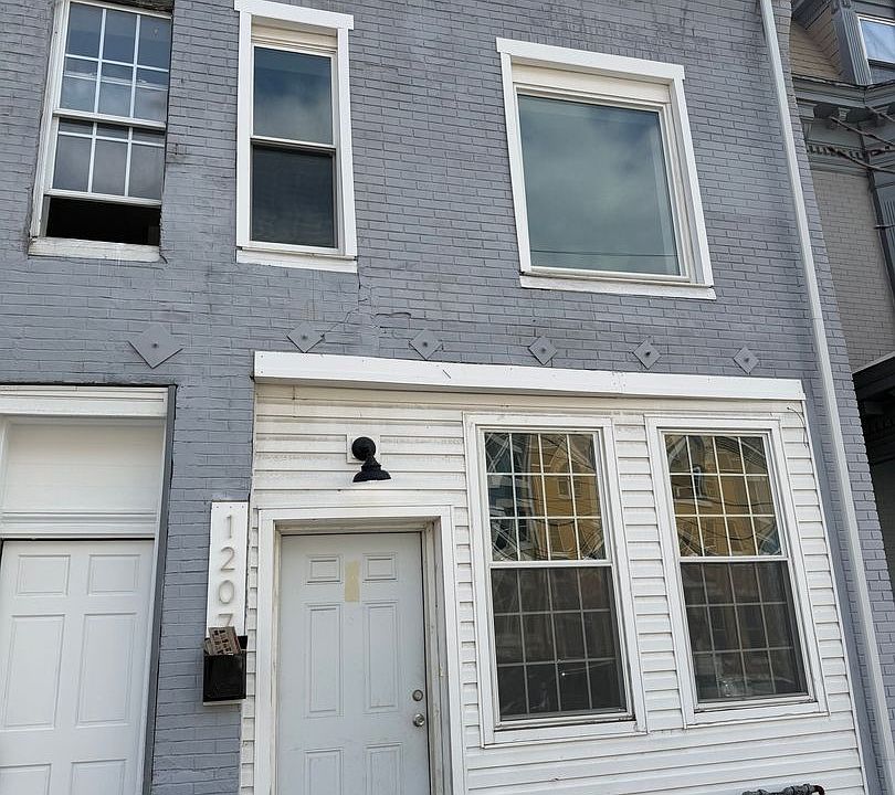 1st image of 1207 Market St