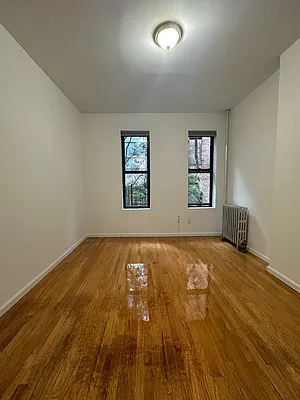 Rented by Peter R. Hungerford, LREB | media 28