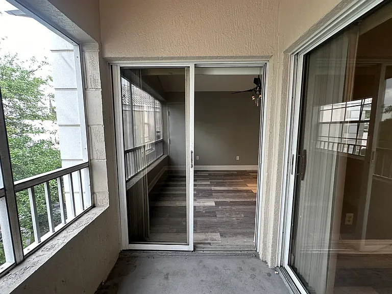 2871 N Oakland Forest Dr #308 — Photo 16