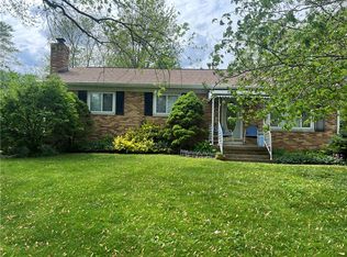 10 Lakeview Dr, Catlin, IL 61817