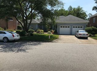 5109 Crystal Point Dr, Virginia Beach, VA 23455