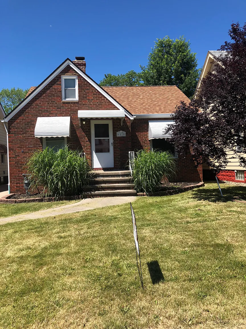 6510 Bradley Ave photo 1