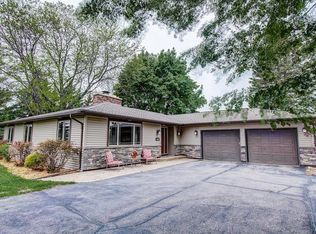 4469 Kennedy Rd, Cottage Grove, WI 53527