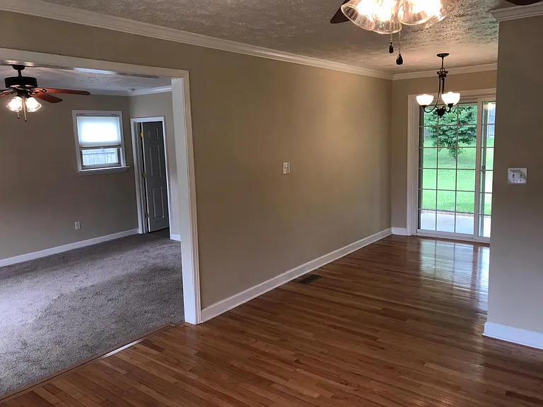 1203 Hales Ct — Photo 19