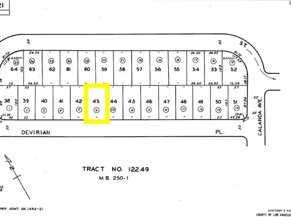 477 Devirian Pl #43, Altadena, CA 91001