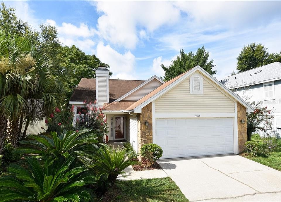 1st image of 9893 Aloma Bend Ln