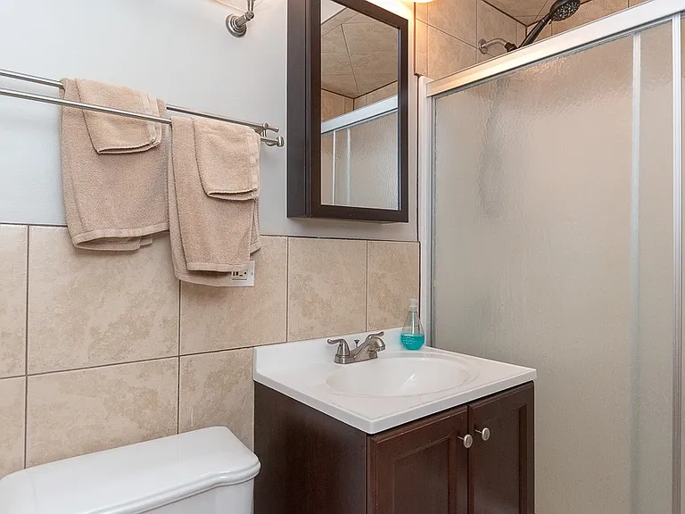 5210 N Sawyer Ave #2 — Photo 18