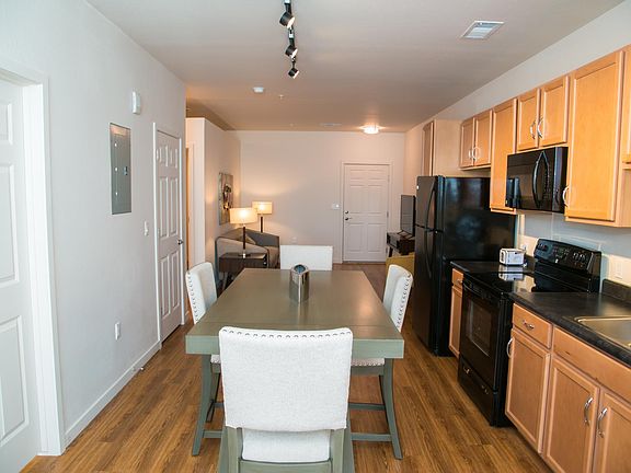 5th image of 2091 S Galapago St #204