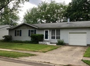 544 Kristy Dr, Irvington, IL 62801