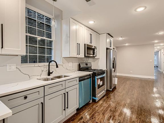 2nd image of 5817 S Calumet Ave #1