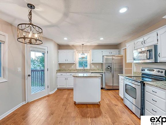 5th image of 4718 N 108th Cir