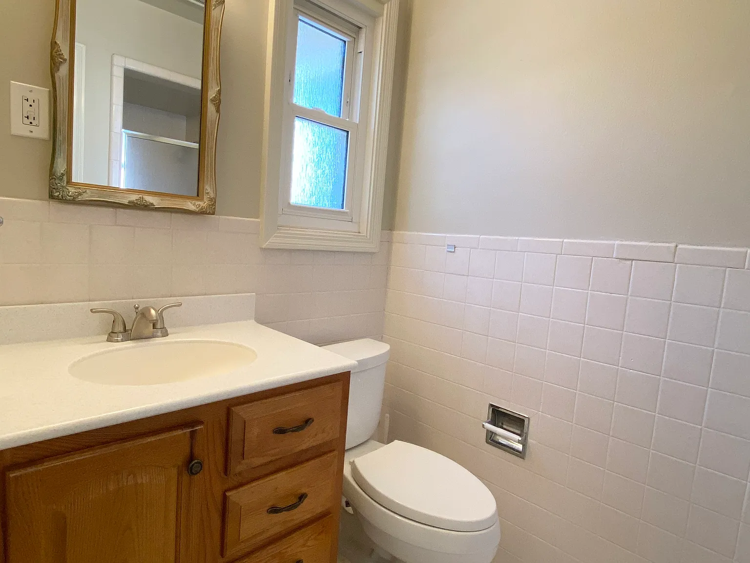 304 Anita Dr — Photo 4