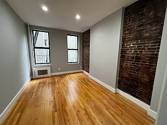 Rented by Salon Realty Corp