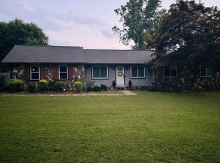 91 Bishop Dr NW, Cartersville, GA 30121