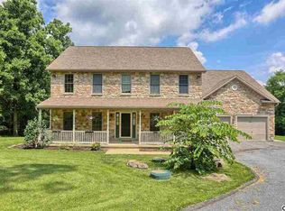 3010 Berry Ln, Harrisburg, PA 17112
