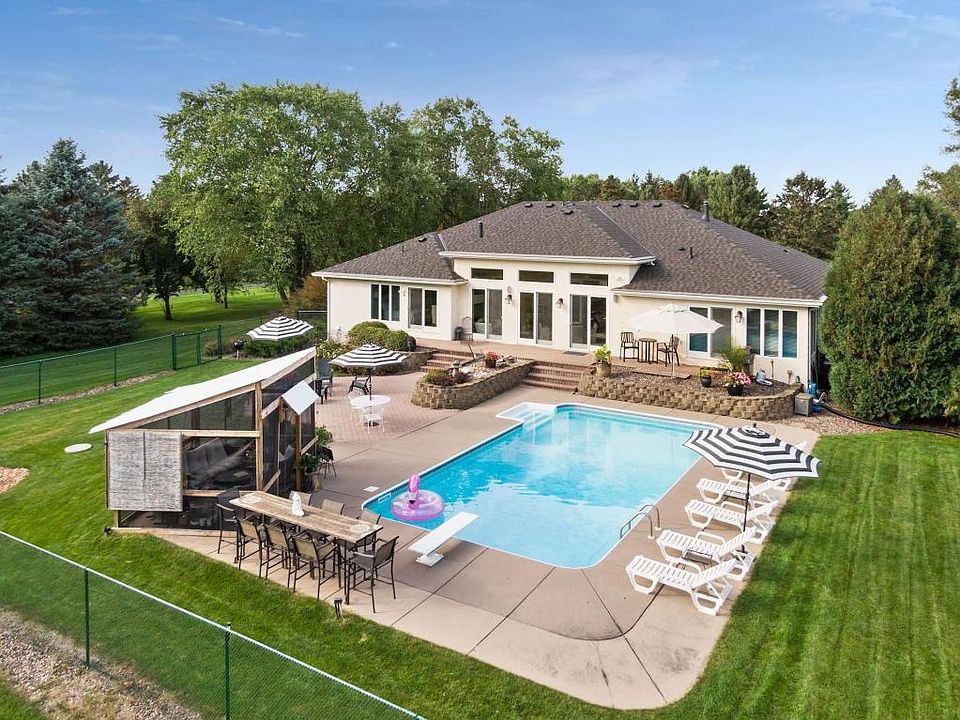 1st image of 4370 McDonald Drive Ct N