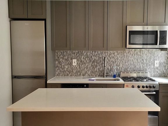 2nd image of 56 Glenwood Ave APT 42