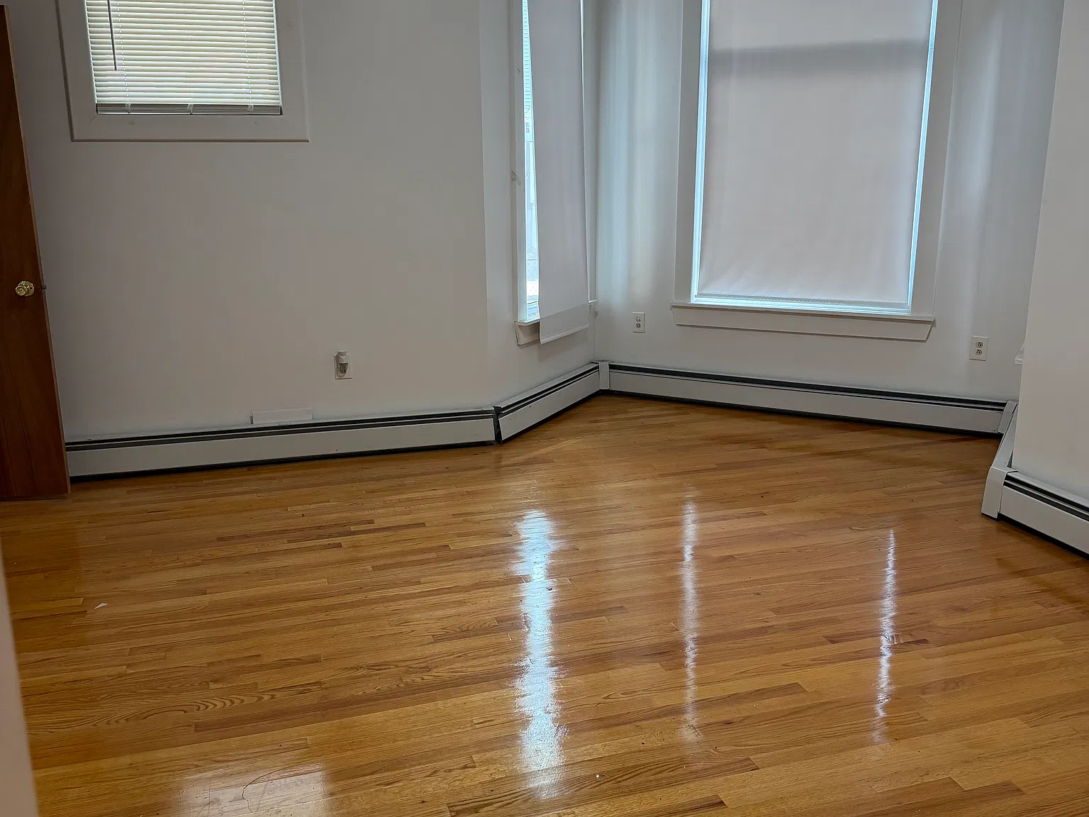 2 bed, 700 sqft, $2,500 — Photo 4
