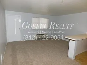 1009 W Franklin St #B — Photo 8