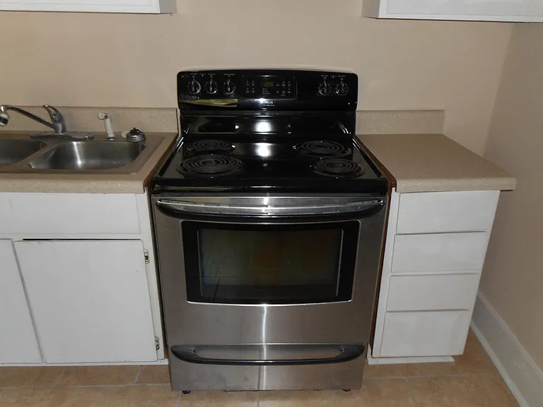 5560 Thistledown Dr — Photo 9