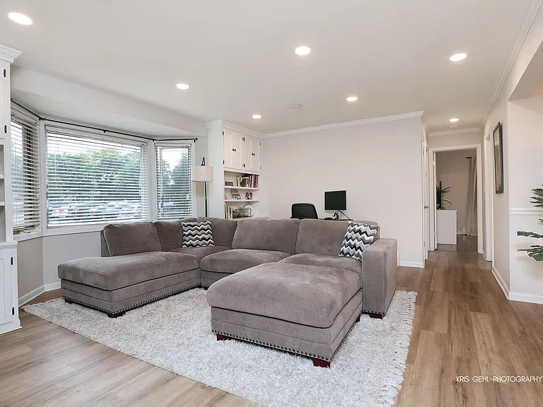 510 W Miner St #1D — Photo 6
