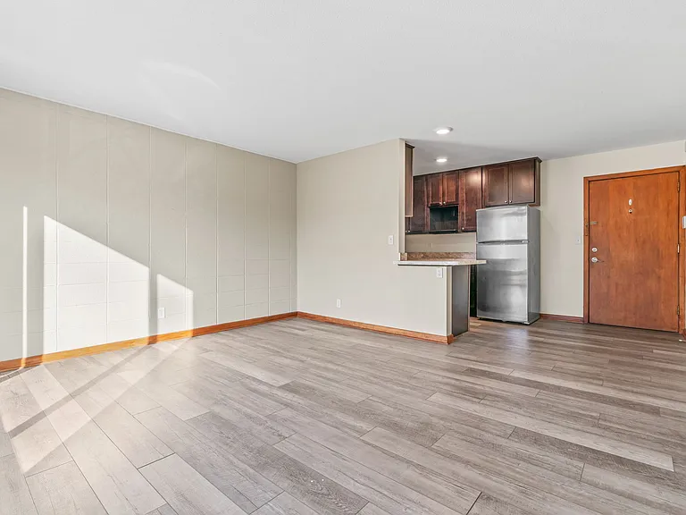 1 Bedroom B