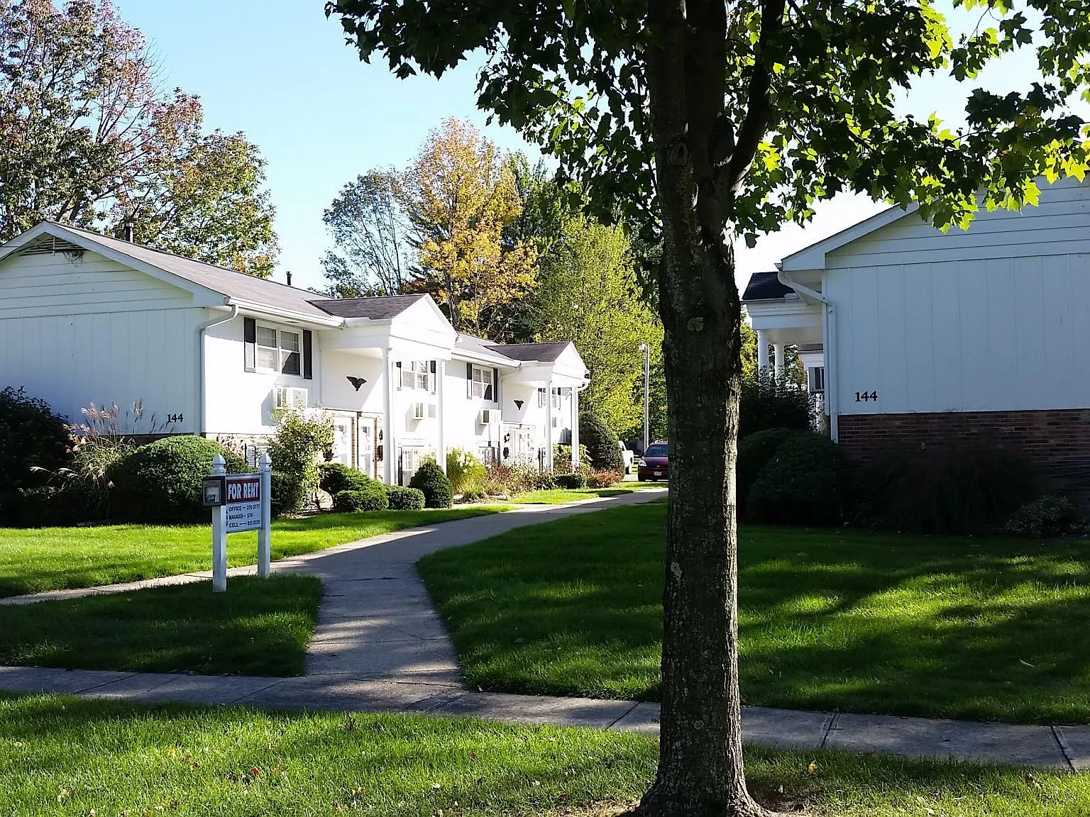 2 bed, 825 sqft, $970 — Photo 3
