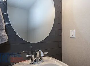 1900 SW Latitude Way, Beaverton, OR 97005