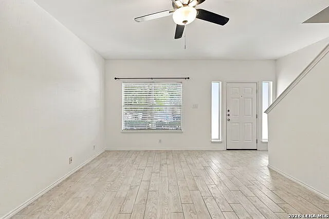 3 bed, 2.5 bath, 1516 sqft, $1,800 — Photo 4