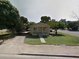 1127 9th St, Sanger, CA