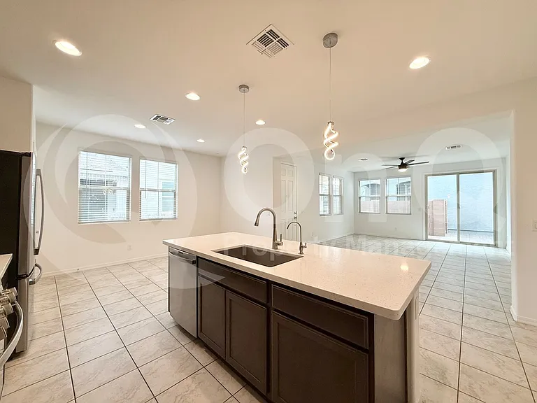 14251 W Buckskin Trl — Photo 4