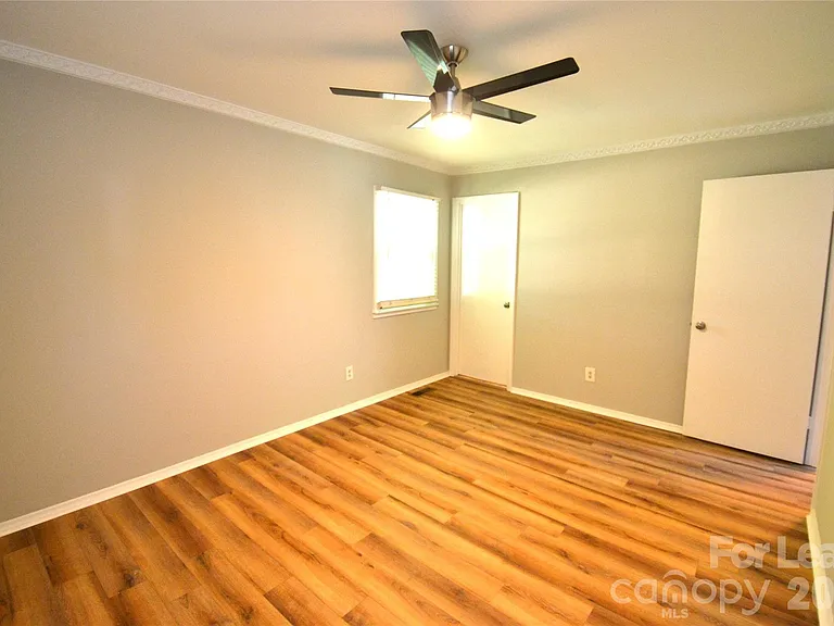 1422 Thermal Rd — Photo 28