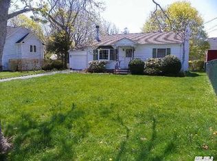 930 Founders Path, Southold, NY 11971