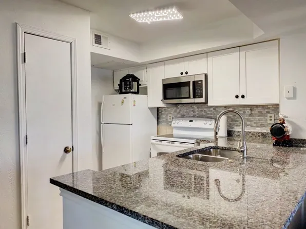 3402 Country Club Dr W APT 152, Irving, TX 75038