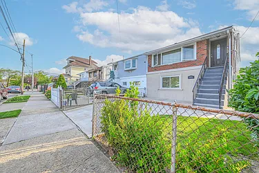 611 Beach 68th Street