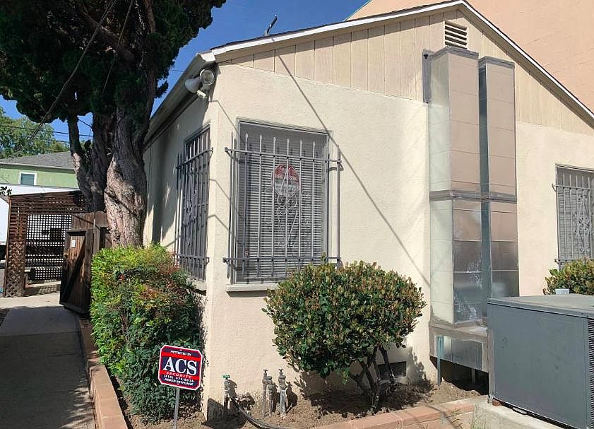 1st image of 4381 Tujunga Ave #1/2