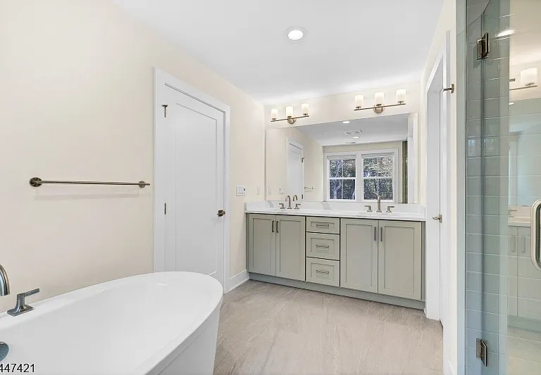 106 Swenson St — Photo 23