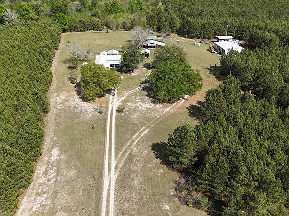 2nd image of 299 Millett Rd