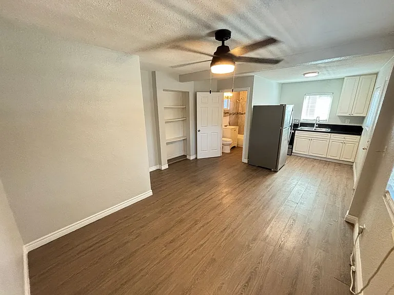 1101 Stewart Ave — Photo 4