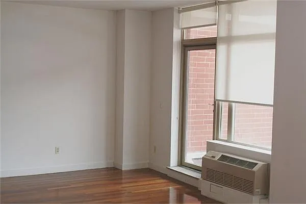 Sold by Avenue Sotheby's International Realty | media 8