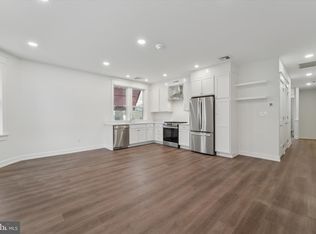 1049 W Lancaster Ave, Bryn Mawr, PA 19010