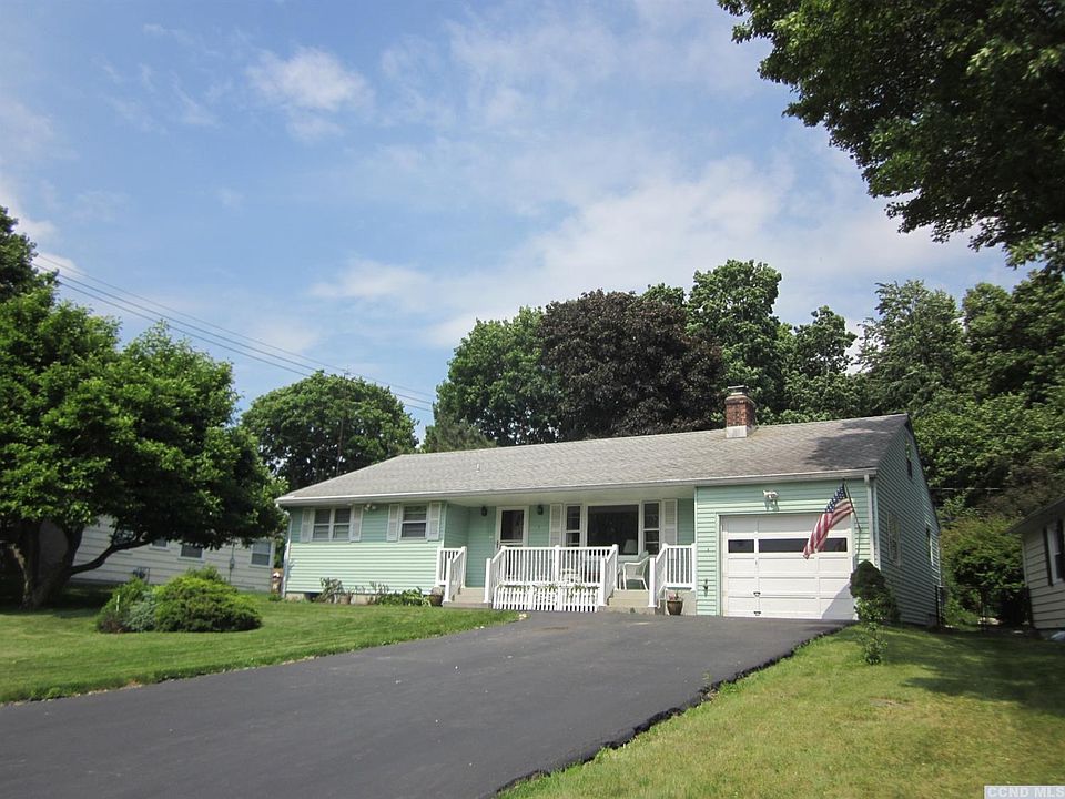 1st image of 16 Riverview Blvd