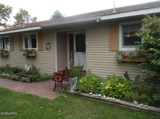 13073 Yates Rd, Copemish, MI 49625